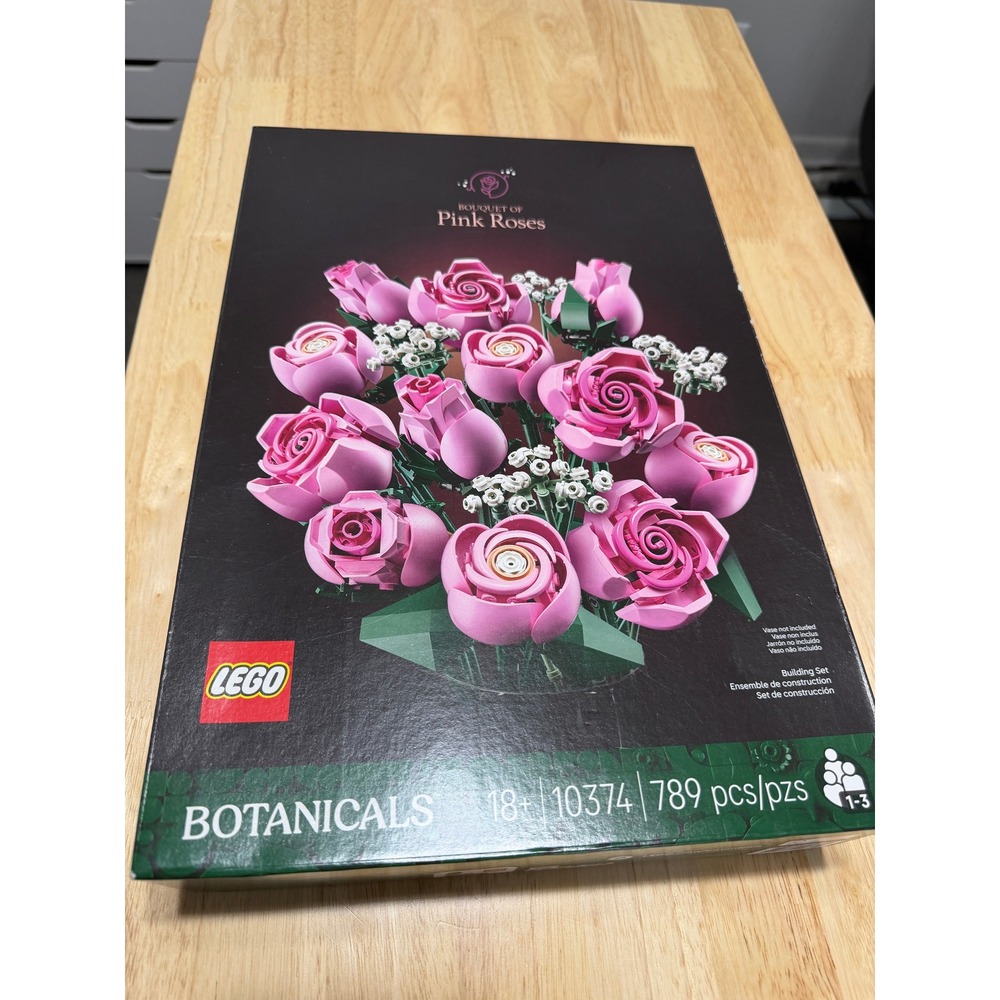 LEGO Botanicals Bouquet of Pink Roses 10374 Building Set 789 Pieces New